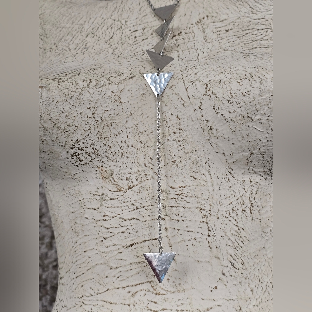 Vintage Y2k Zap Triangle metal dangle necklace silver - Picture 4 of 6